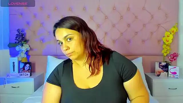 KourtneyEvans from StripChat is Freechat