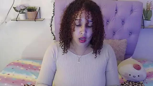 Kristal_Miild from StripChat is Freechat