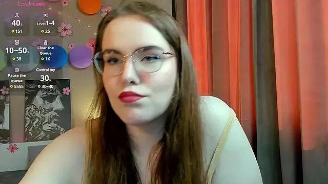Kristy_na from StripChat is Freechat