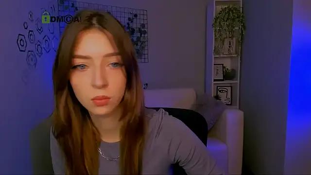 kristylovee1 from StripChat is Freechat