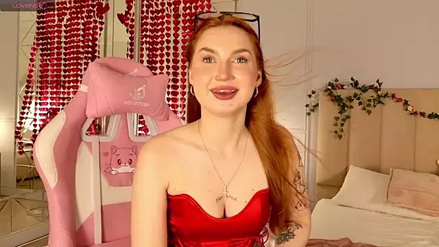 KristyMax from StripChat is Freechat