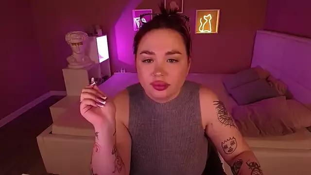 KristyMoss from StripChat is Freechat