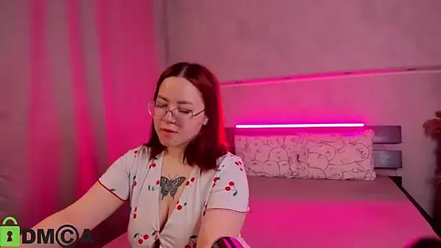 Try our streaming cams variety and talk on a personal level with our adorable girls streamers, showing off their bountiful shapes and dildos.