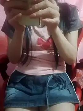 Try our streaming cams variety and talk on a personal level with our adorable girls streamers, showing off their bountiful shapes and dildos.