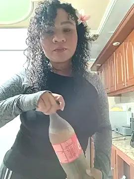 Kymy_marquez from StripChat