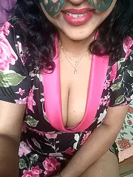 Laaly_Sona from StripChat