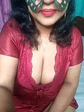Laaly_Sona from StripChat