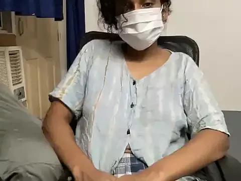 Laaylllaa from StripChat