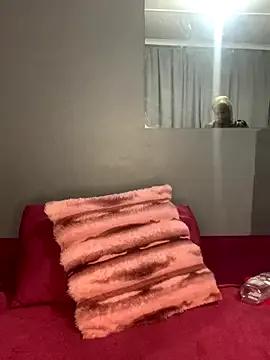 Lady-Amina from StripChat is Freechat