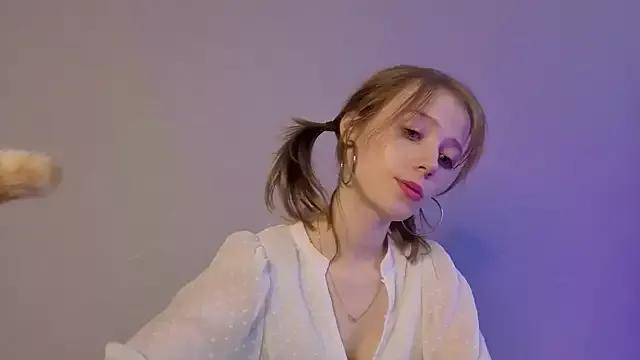 Lady_Bird_Alex from StripChat is Freechat