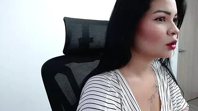 Lady_Mons from StripChat is Freechat