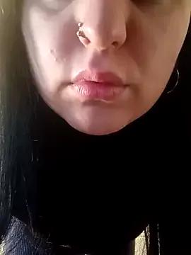 lady_rolinga from StripChat is Freechat