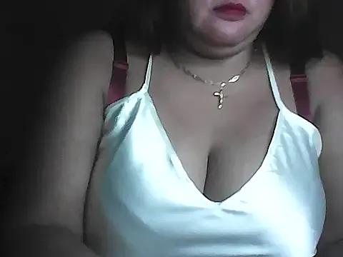 lady_rosie from StripChat is Freechat