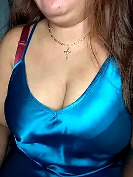 lady_rosie from StripChat is Freechat
