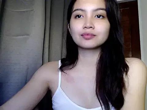 ladymiaxx from StripChat is Freechat