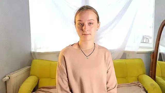 LadyPies from StripChat is Freechat