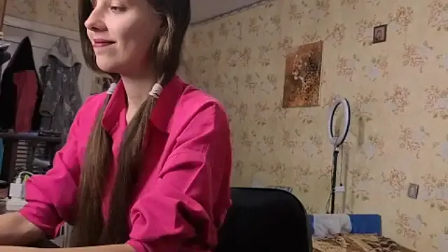 Try our streaming cams variety and talk on a personal level with our adorable girls streamers, showing off their bountiful shapes and dildos.