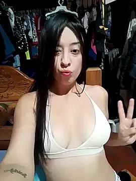 lakingbaby from StripChat is Freechat