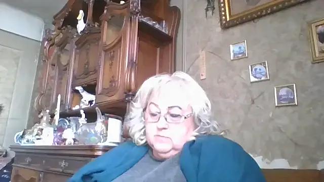 Lala-Love56 from StripChat