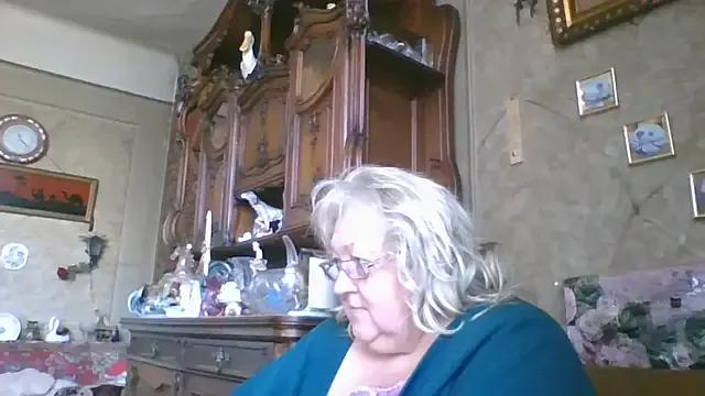 Lala-Love56 from StripChat