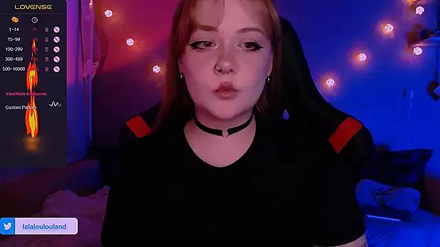 lala_loulou_land from StripChat