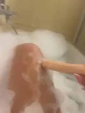 Lalaa992 from StripChat is Freechat