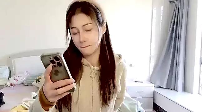 LaLaLiang from StripChat