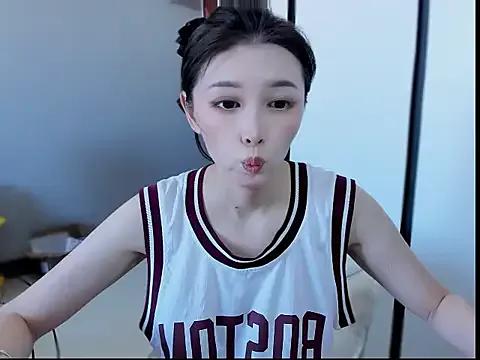 LaLaLiang from StripChat