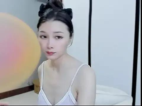 LaLaLiang from StripChat is Freechat