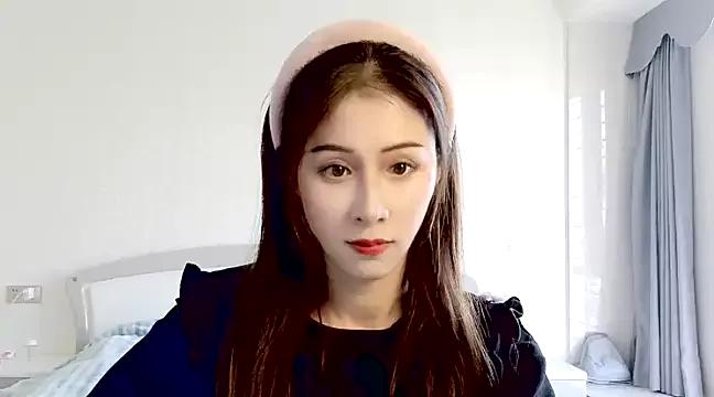 LaLaLiang from StripChat