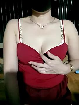 LalayCii from StripChat