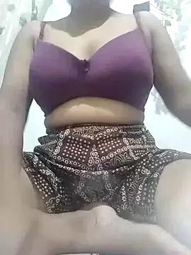Lalilililili from StripChat