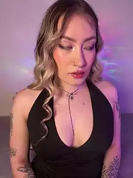 Lally_Valencia__ from StripChat
