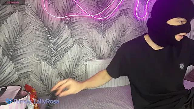 LallyRose69 from StripChat