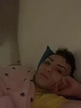 LaMaterialista from StripChat