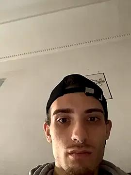 LaMaterialista from StripChat is Freechat