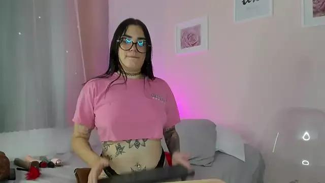 Lana1_ from StripChat