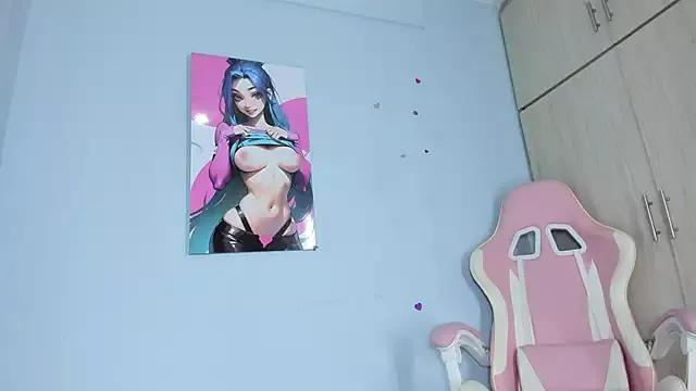 Lana__raider from StripChat is Freechat