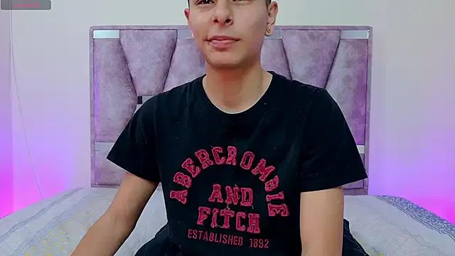 lana_and_liam_ from StripChat is Freechat