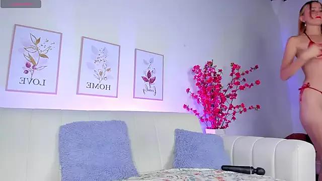 lana_bloonde from StripChat