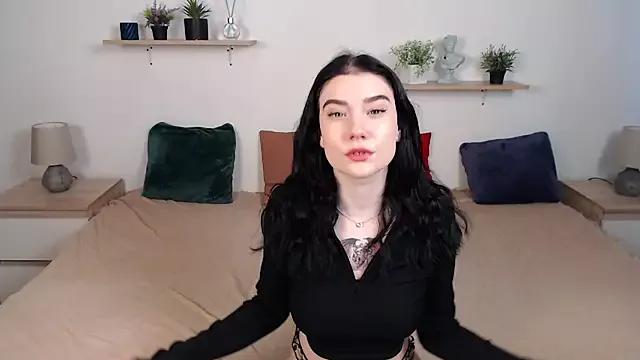 lana_bunnyy from StripChat