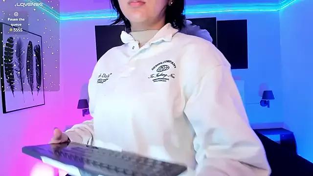 lana_chavez from StripChat