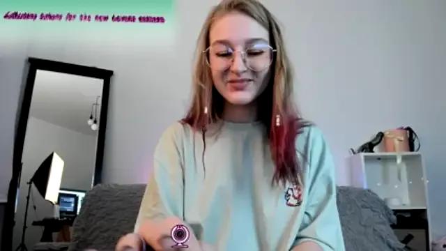 Lana_Delmar from StripChat