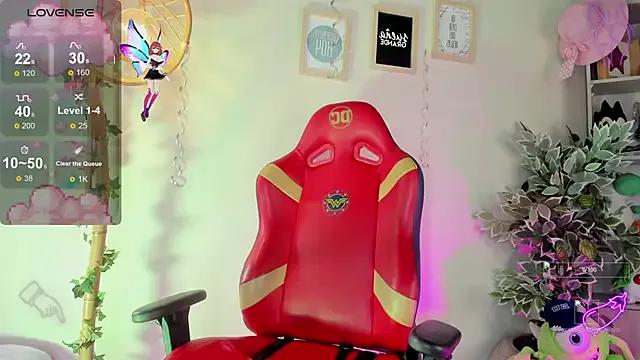 Try our streaming cams variety and talk on a personal level with our adorable girls streamers, showing off their bountiful shapes and dildos.