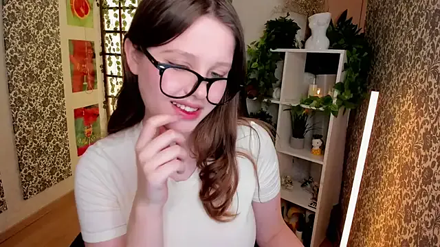 Lana_Moon__ on StripChat 