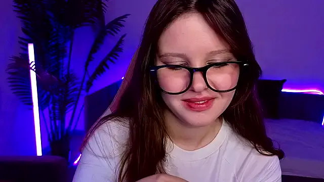 Lana_Moon__ on StripChat 