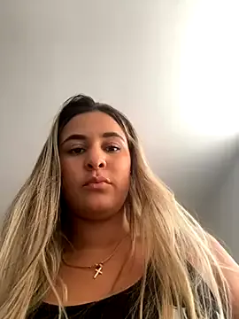 Lana_Sofia1 on StripChat 