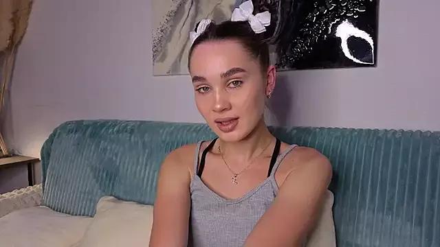 lanabubu from StripChat is Freechat