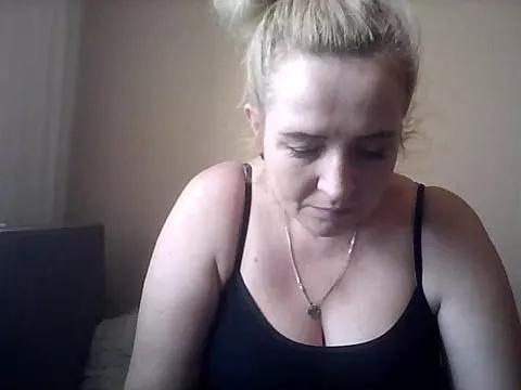 LanaFoxx from StripChat