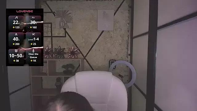 LanaHiuston from StripChat